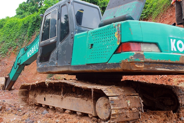 ขาย KOBELCO SK200 mark 3 ขาย KOBELCO SK200 mark 3