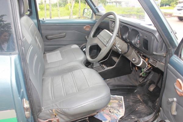 มาสด้า1300   5  เกียร์