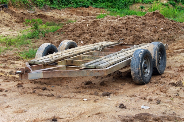 ขาย KOMATSU PC 30-5 พร้อมรถบรรทุก (รถใช้งานตลอดรับ) ขาย KOMATSU PC 30-5 พร้อมรถบรรทุก (รถใช้งานตลอดรับ)