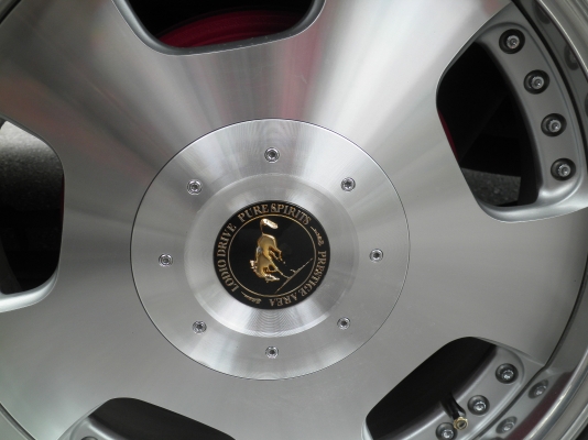 ขายแม็ก ม้าทอง มือสอง พร้อมยาง