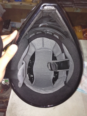 ขายหมวก HJC สภาพสวยๆคับ 2900 ครับ +++++ ขายหมวก HJC สภาพสวยๆคับ 2900 ครับ +++++