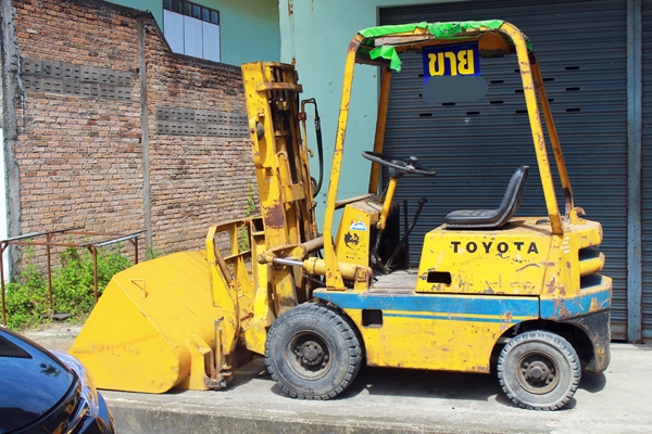 ขาย โฟร์คลิฟท์ (ดัดแปลงใส่ปุ้งกี๋)