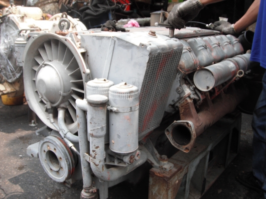 เครื่องใส่รถยิงปูน DEUTZ F8L413 F10L413