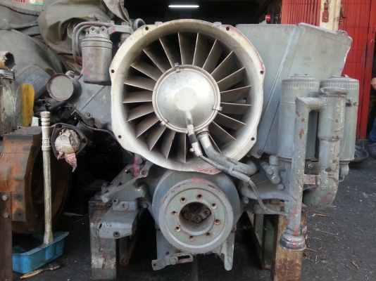 เครื่องใส่รถยิงปูน DEUTZ F8L413 F10L413