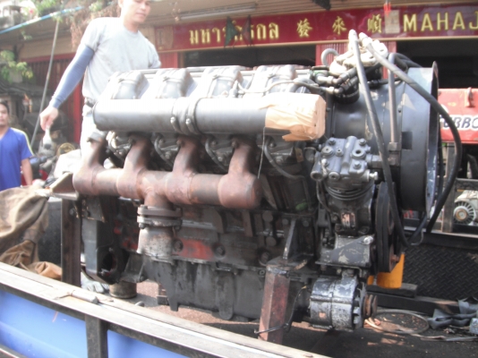 เครื่องใส่รถยิงปูน DEUTZ F8L413 F10L413