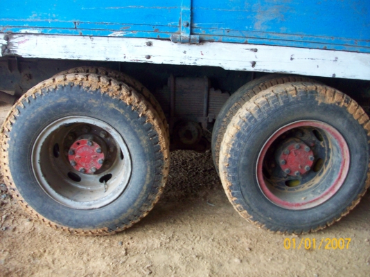 สิบล้อหัวยาว