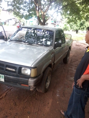 ด่วนที่สุดmazda ธันเดอร์ ปี39 เครื่องอีสุสุมังกรทอง90เกียร์ตรง73000ครับ