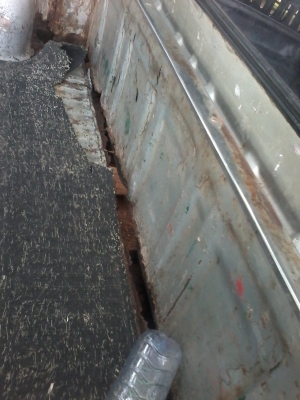 ด่วนที่สุดmazda ธันเดอร์ ปี39 เครื่องอีสุสุมังกรทอง90เกียร์ตรง73000ครับ