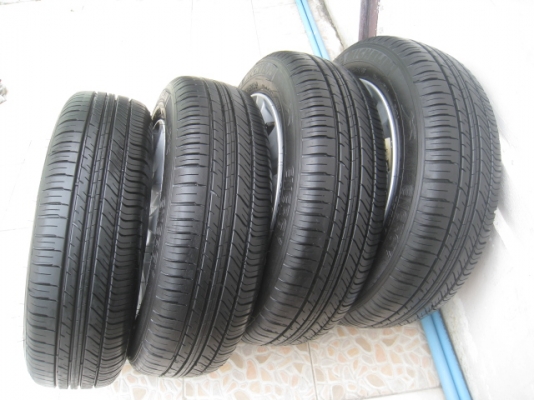 ขายล้อแม็ก Honda city ป้ายแดง 15"x5.5" et45 4รู100 + ยาง ปี 2113  สนใจติดต่อเล็กคลองสามครับ (081-3747940)