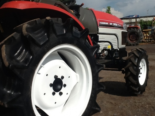 ยันร์ม่า EF352 T EX สภาพดีมากๆ ทำงาน 883 ชั่วโมง พร้อมใช้งานครับ