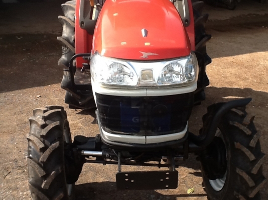 ยันร์ม่า EF352 T EX สภาพดีมากๆ ทำงาน 883 ชั่วโมง พร้อมใช้งานครับ