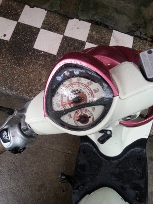 Suzuki jalato ปี 55 สีชมพู