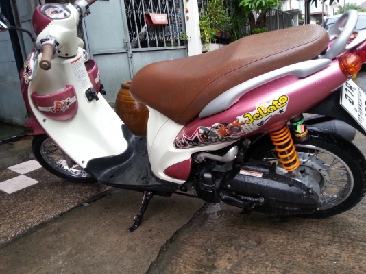 Suzuki jalato ปี 55 สีชมพู