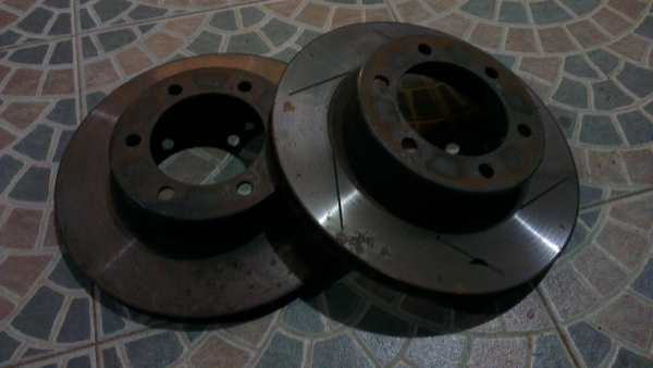 ขายจานเบรค VIGO 4WD หรือ Pre runnerขาย 500