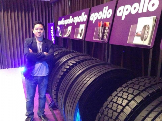 ขายยาง 1000-20 Deestone ,Bridgestone,Apollo ราคาถูก
