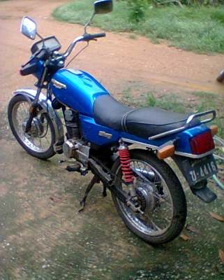 ขายด่วน เหมา 3 คัน Honda wing, Suzuki Boss และ รถแต่งคลาสสิค มีเล่มทะเบียน เอกสารพร้อมโอน