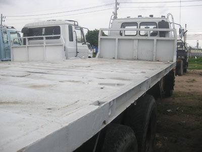 ขาย Roc 240 สิบล้อสองเพลาพื้นเรียบวางตู้ยาว 7.2 m โทร 088-4501277