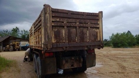 รถฮีโน่ 10 ล้อดั้ม FM227. 220 แรงม้า สนใจติดต่อ 081 - 6079515 รถฮีโน่ 10 ล้อดั้ม FM227. 220 แรงม้า สนใจติดต่อ 081 - 6079515