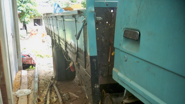 รถห้าง หูช้าง ร้อยสิบตัวแรก