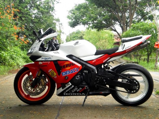 ขาย CBR 600 RR ' 04 ทะเบียนเเท้โอนขนส่ง (หัวฉีด) 238000บาท