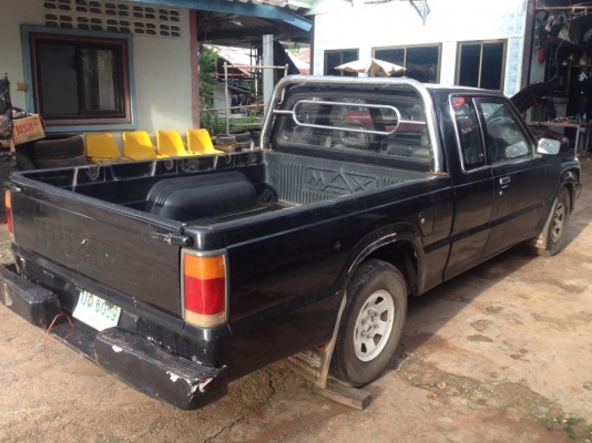 ขาย  MAZDA B2500 แค๊บ ถูกๆ83000ครับ