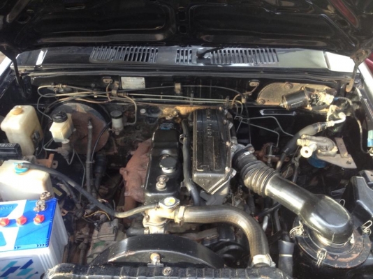 ขาย  MAZDA B2500 แค๊บ ถูกๆ83000ครับ