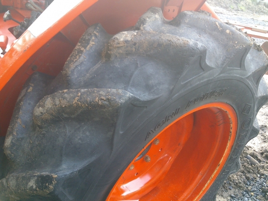 ขาย คูโบต้า 3408di สภาพดีพร้อมใช้ รถใช้งานน้อย ใช้ส่วนตัว ครับ