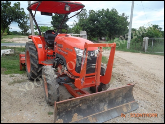 ขายด่วน แทรกเตอร์ KUBOTA L3608 4WD รถไร่สภาพดี อุปกรณ์ครบ ใช้งานน้อย ราคาสุดคุ้ม