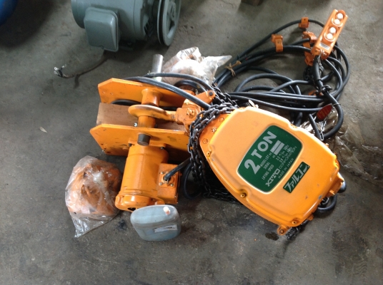 ขายรอกไฟฟ้าของใหม่ ยี่ห้อ kito ขนาด 2 ตัน พร้อมตัววิ่งซ้าย-ขวานำเข้าจากญี่ปุ่น