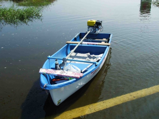 ขายเรือพร้อมเครื่อง ราคา8,000บาท