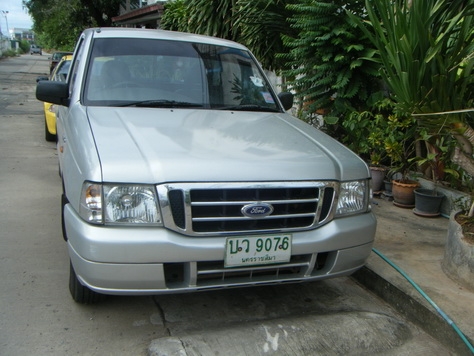 ขายรถ FORD ปี 2002 เครื่อง 2900 cc.