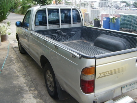 ขายรถ FORD ปี 2002 เครื่อง 2900 cc. ขายรถ FORD ปี 2002 เครื่อง 2900 cc.