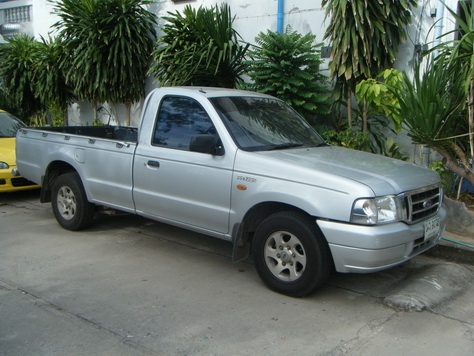 ขายรถ FORD ปี 2002 เครื่อง 2900 cc. ขายรถ FORD ปี 2002 เครื่อง 2900 cc.