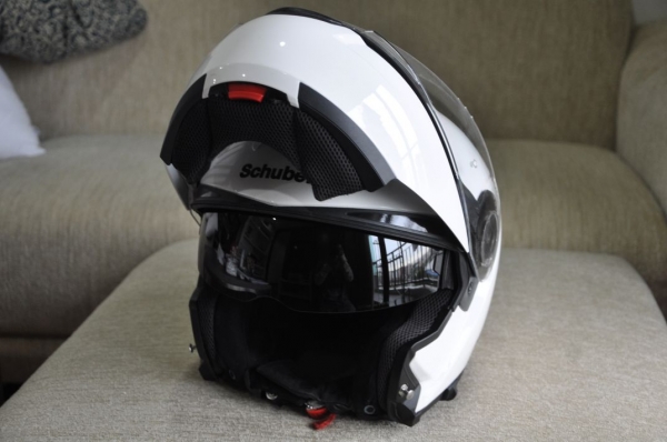 ขายหมวกกันนอก Suhuberth สภาพสวยมาก 12,000 เท่านั้น!!