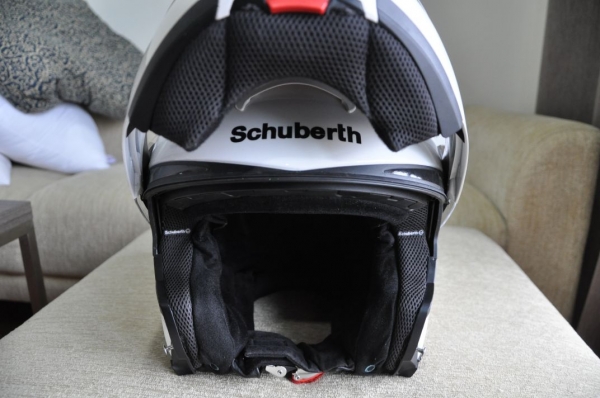 ขายหมวกกันนอก Suhuberth สภาพสวยมาก 12,000 เท่านั้น!!