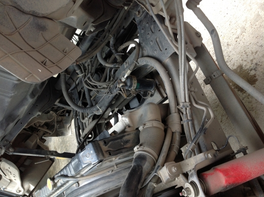 ขาย 6 ล้อ ISUZU NQR ตู้ 10 บาน ปี 50