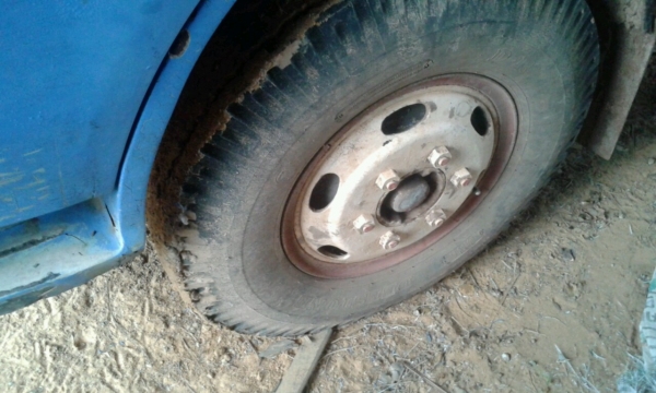 ขาย 6 ล้อ ไดน่า 85 แรง. เครื่องแน่นเกียร์สาย แชสซีสวย หน้า เอฟ หลังเอฟ คอกสวย