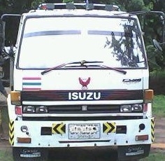 ISUZU ROCKY FSR 165 HP 6BD1 หกล้อดั๊มพ์ กระบะดั๊มพ์เหล็ก 6 ตันความยาว 3.80 เมตรสภาพสวยจัด เครื่องแน่นแรงดีเดิมๆภายในเก๋งคอนโซลสวยครบ พวงมาลัยเพาเวอร์ ช่วงล่างใหญ่ยาง 9.00 ขอบ 20 สภาพดี 70\% พร้อมบรรทุกพร้อมใช้งาน เอกสารทะเบียนครบพร้อม ราคาต่อรองได้ครับ