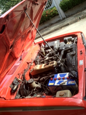 ขายisuzu faster z รุ่นkb2500 ปี1988 auto 4dr พร้อมคอกไม้สวยๆ