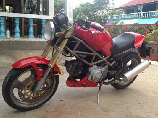 ขาย Ducati Monster 400 ปี 98สภาพเหมือนใหม่ วิ่งน้อย 85000 บาท