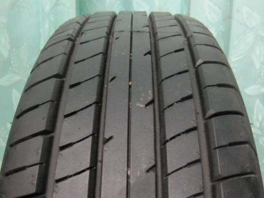 ขายล้อแม็ก Mitsubishi Attrage พร้อมยางป้ายแดงปี 13 ขอบ 15 สภาพใหม่มากๆ