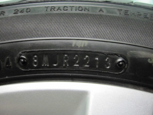 ขายล้อแม็ก Mitsubishi Attrage พร้อมยางป้ายแดงปี 13 ขอบ 15 สภาพใหม่มากๆ