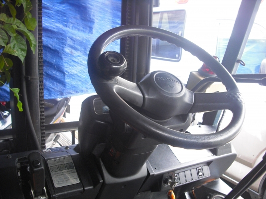 ขายโฟล์คลิฟท์ โตโยต้า รุ่น 7FG15 เครื่องเบนซิน 5K