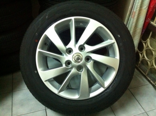 ขายล้อแม็ก Nissan Sylphy 16นิ้ว พร้อมยางป้ายแดง ปี13