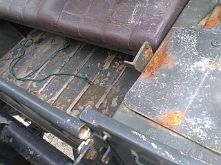 ขาย JEEP CJ6 เครื่อง TOYOTA BUดีเซล เทอร์โบร์ อินเตอร์ ขาย JEEP CJ6 เครื่อง TOYOTA BUดีเซล เทอร์โบร์ อินเตอร์