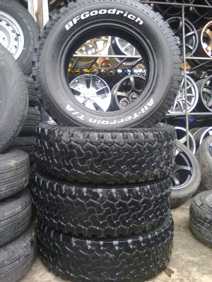 ขายยาง BF 265 65 17ปี11ชุดละ12500