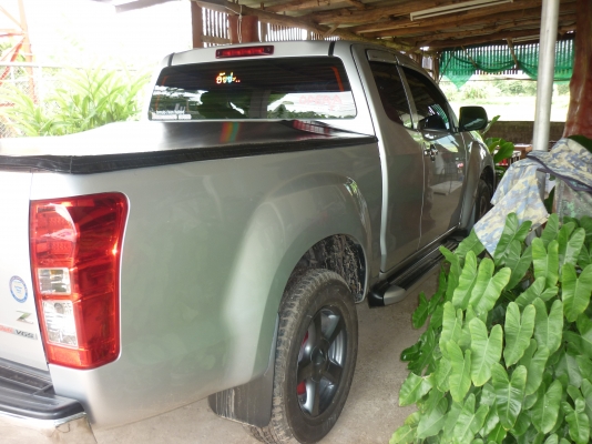 ขายครับหรือแลกก็ได้ d-max allnew เหลือ600000ครับ