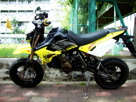 ขาย Kawasaki New KSR 110 CC. สีเหลือง