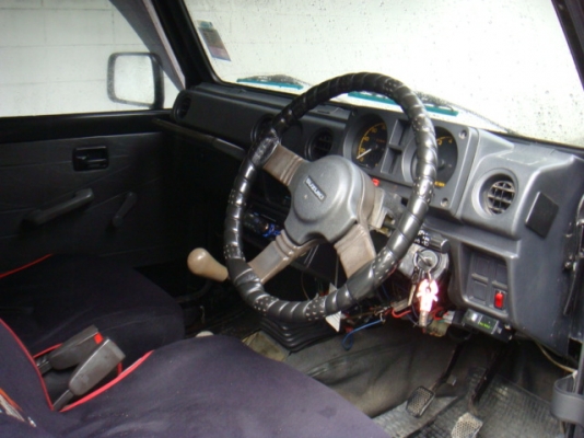 ขายถูก SUZUKI Caribian สภาพดี ติด LPGแล้ว