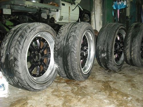 ขายล้อกล้วย ขอบ17 หน้า7.5หลัง9.5 5รู114.3